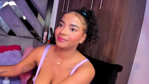 Snapshot of iris_hott1 chatting on 01.29.25 iris online show from 01.29.25