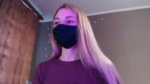 Lily online show from 09.23.25