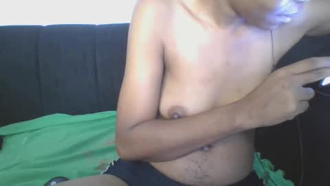 Snapshot of iris_love_2 chatting on 01.21.25 iris_love_2 online show from 01.21.25