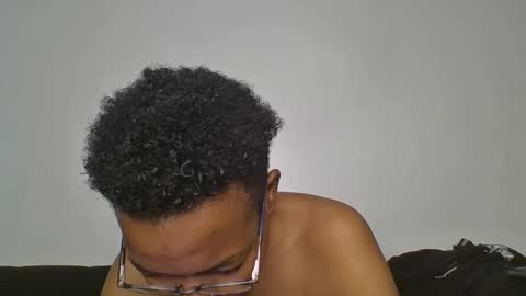 Snapshot of iris_love_2 chatting on 02.22.25 iris_love_2 online show from 02.22.25