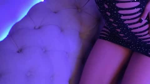 Iris online show from 02.14.25