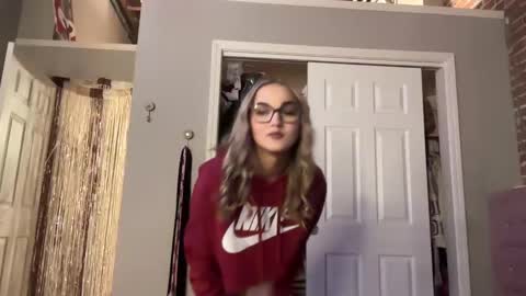 iris online show from 02.20.25