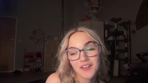 iris online show from 02.23.25