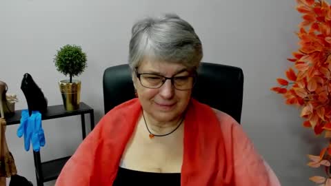 I R I S online show from 02.07.25