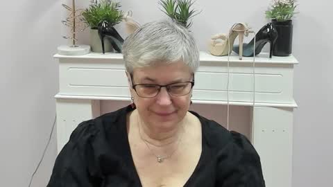 I R I S online show from 03.03.26