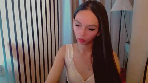 IRISH AND TRIXIE online show from 04.11.26