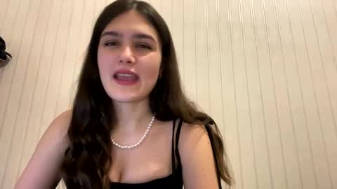 irisss31 online show from 01.25.25