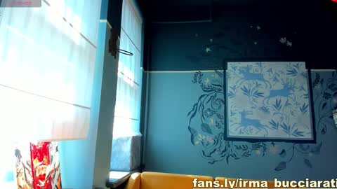 Snapshot of irma_bucciarati chatting on 09.11.25 irma_bucciarati online show from 09.11.25