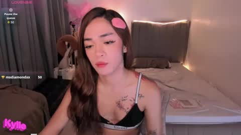 Kylie Babaeng di para sa lahat online show from 09.09.25