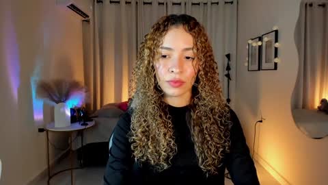 isa_____ online show from 02.08.25