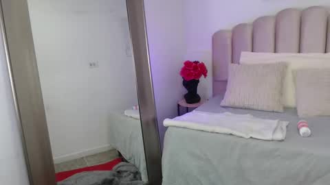 isa_bigass online show from 11.02.25