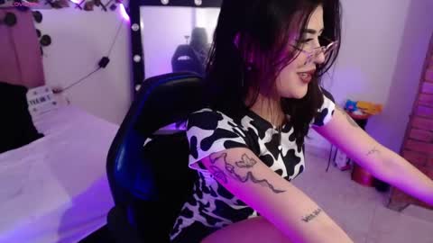 isabela online show from 11.08.25