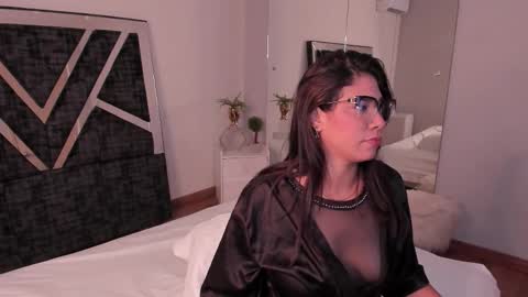 oIssaJonneso online show from 02.01.26