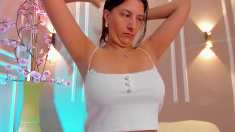 Isabella online show from 11.09.25