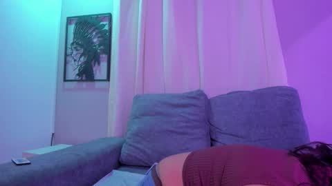 Isabella online show from 01.18.26