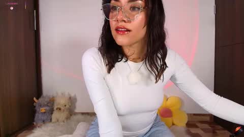 Snapshot of isa_laurentt chatting on 05.14.26 Isabella Laurentt online show from 05.14.26