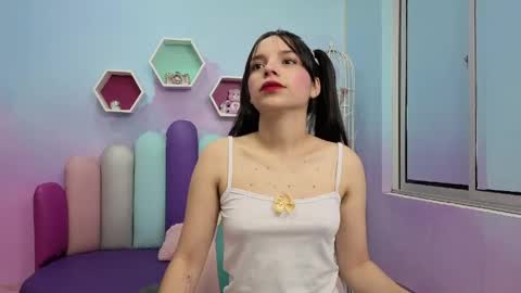 Isaa Skinny  online show from 06.08.26