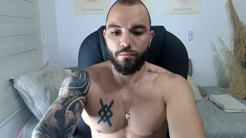 Isaac carter online show from 11.30.25