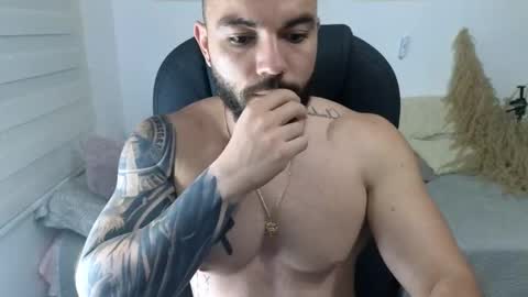 Isaac carter online show from 12.18.25