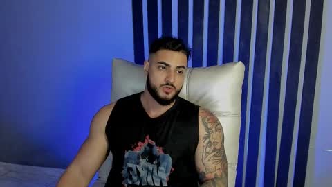 Isaac online show from 11.23.25