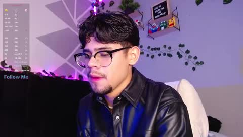 Isaac Saenz. online show from 12.05.24