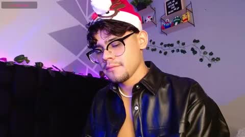 Isaac Saenz. online show from 12.07.24