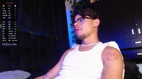 Isaac Saenz. online show from 01.18.25