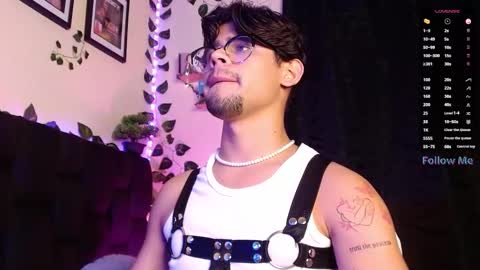 Isaac Saenz. online show from 02.14.25