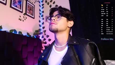 Isaac Saenz. online show from 02.15.25