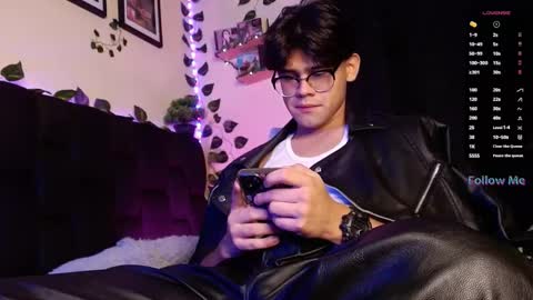 Isaac Saenz. online show from 02.20.25