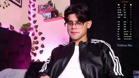 Isaac Saenz. online show from 02.22.25