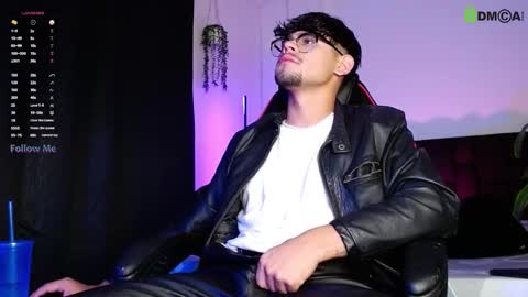 Isaac Saenz. online show from 10.04.25