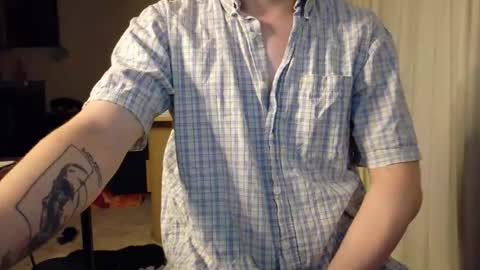 Snapshot of isaac_sheffield chatting on 05.02.26 isaac online show from 05.02.26