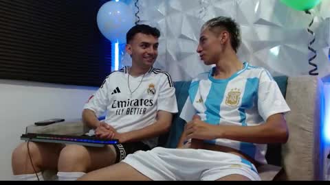 Isaac tan online show from 09.13.25