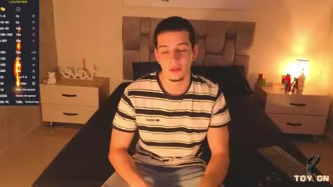 Snapshot of isaacblaze_ chatting on 07.16.26 isaacblaze online show from 07.16.26