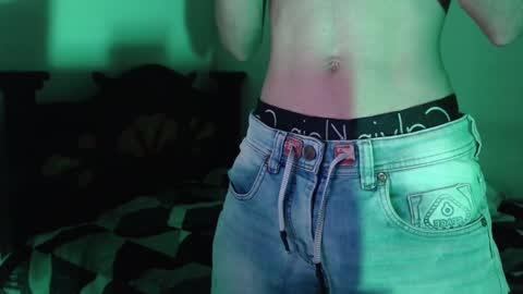 isaac online show from 12.02.24