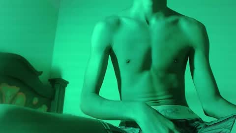 isaac online show from 02.02.25