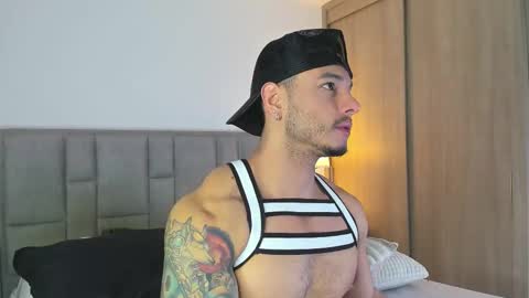 Isaac Surez online show from 02.14.26