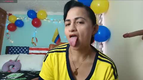 Snapshot of isabeel_sofia01 chatting on 06.17.26 Isabeel Sofia online show from 06.17.26