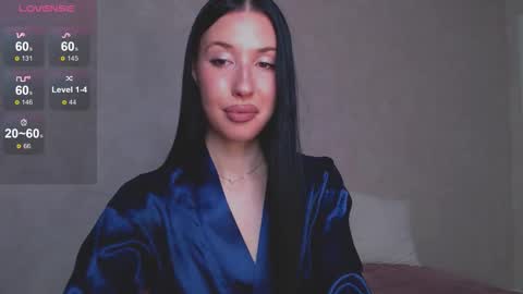 Bella online show from 09.29.25