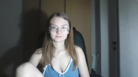isabel_loveee online show from 01.05.26