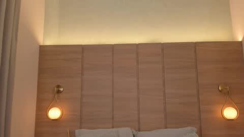 Isa online show from 11.15.25