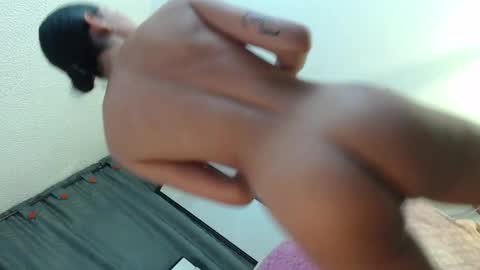 ISABELA online show from 02.05.25