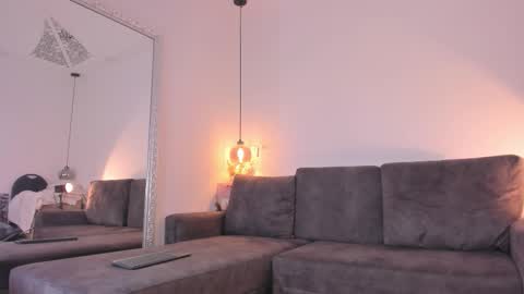 Snapshot of isabela_franco_ chatting on 11.29.25 Isabela online show from 11.29.25