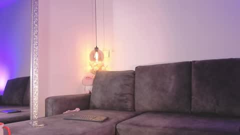 Snapshot of isabela_franco_ chatting on 04.11.26 Isabela online show from 04.11.26