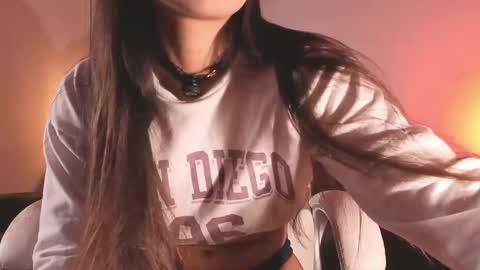 Snapshot of isabela_franco_ chatting on 04.16.26 Isabela online show from 04.16.26