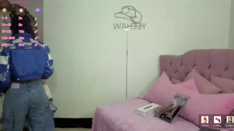 Snapshot of isabela_tay chatting on 05.22.26 ISABELA online show from 05.22.26