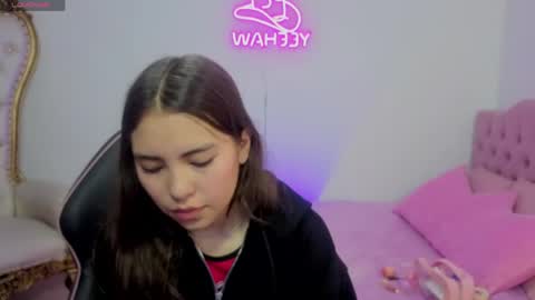 Snapshot of isabela_tay chatting on 05.30.26 ISABELA online show from 05.30.26