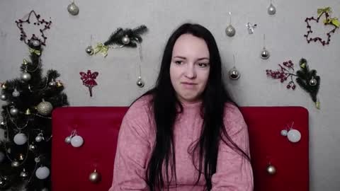 IsabelBlackberry online show from 12.26.24