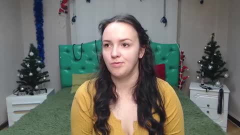 IsabelBlackberry online show from 01.06.25